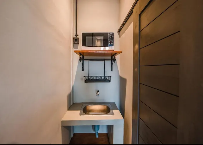 Gasthuis Apartments: Studio+kitchen / Batu Bolong-a3